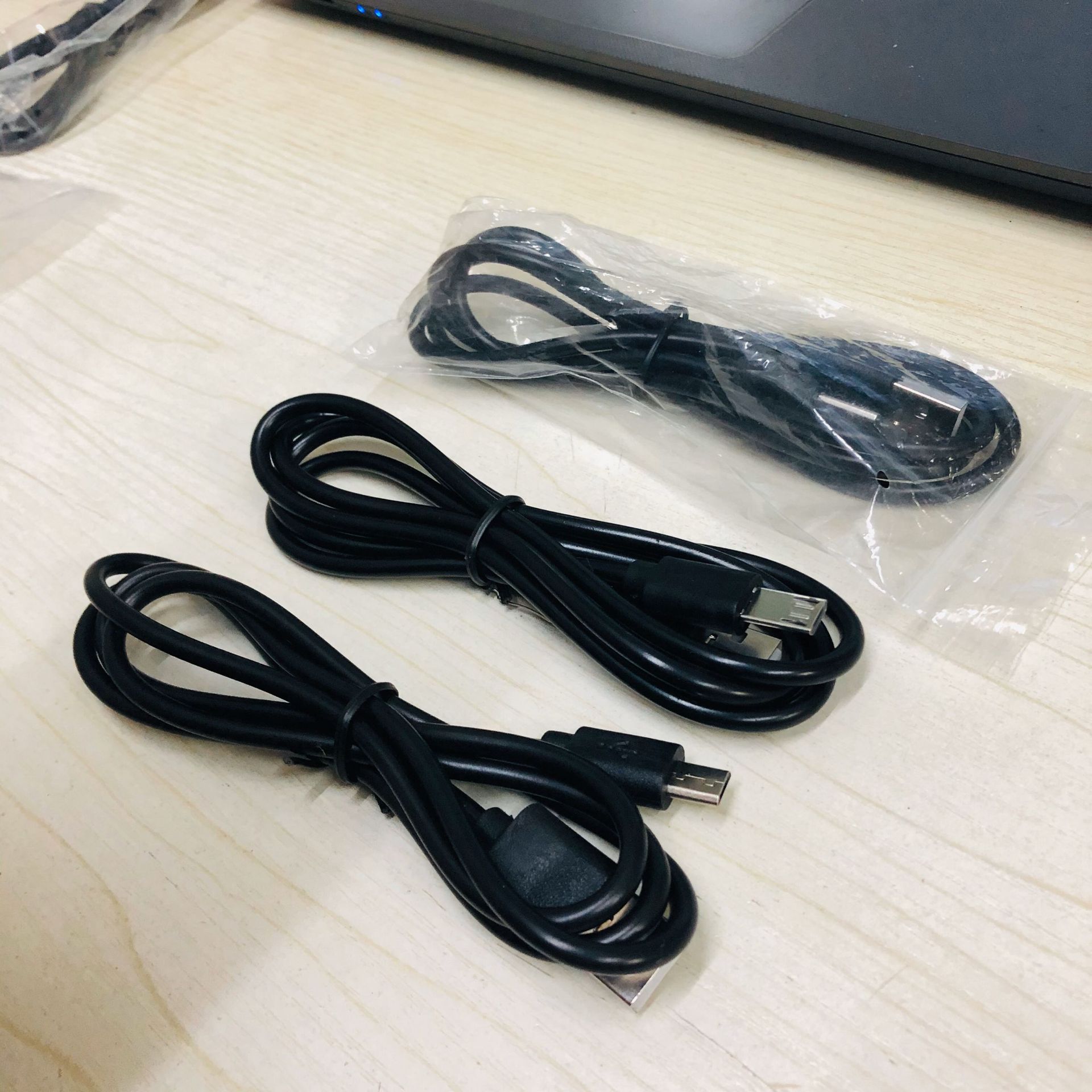 Cáp sạc micro usb chân cắm dài 7mm-12mm