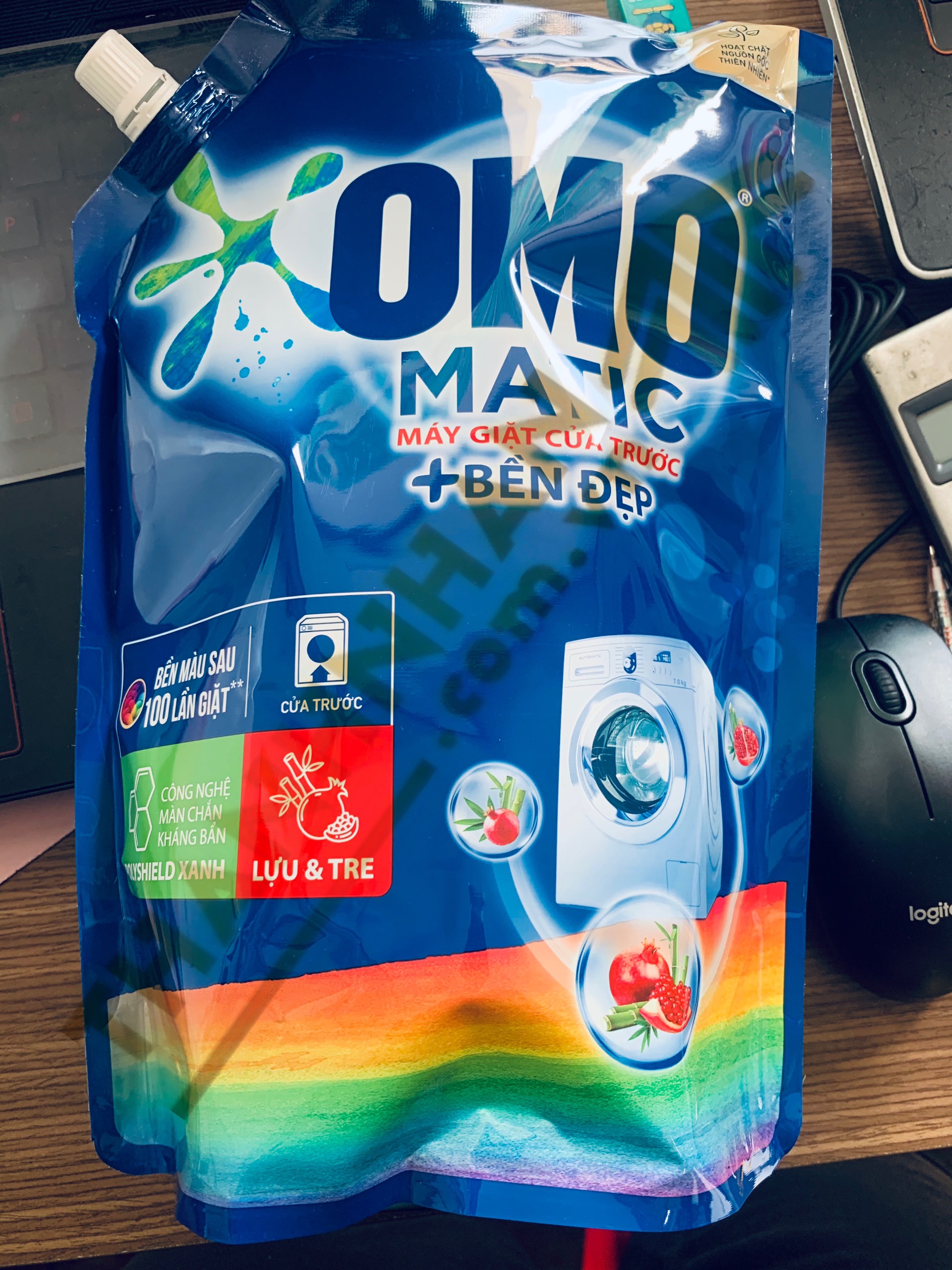 04 Túi Nước Giặt OMO Matic 2kg xanh (Dành cho máy giặt cửa trước)