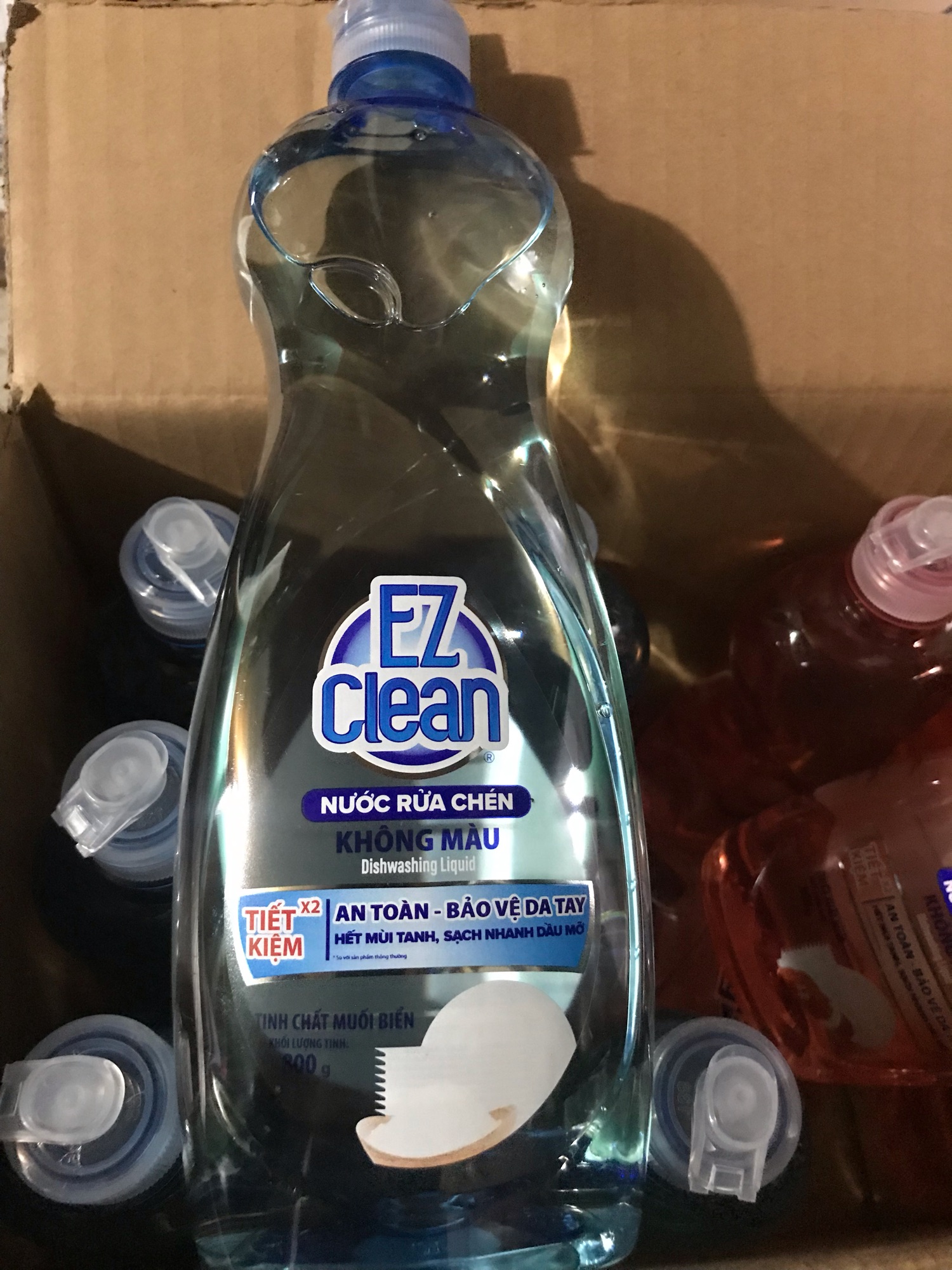 [HCM]Nước rửa chén EZ CLEAN muối chai 800g date mới nhất