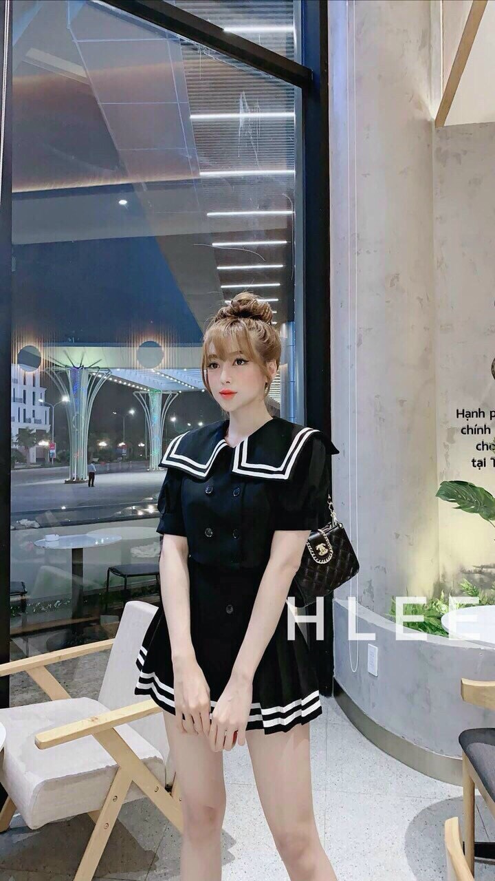 Set áo và chân váy thủy thủ có quần trong Rose Fashion