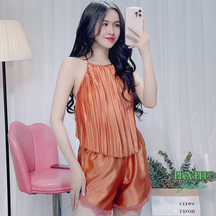 Đồ ngủ nữ chất lụa phi dập li dạng yếm xinh xắn DN30