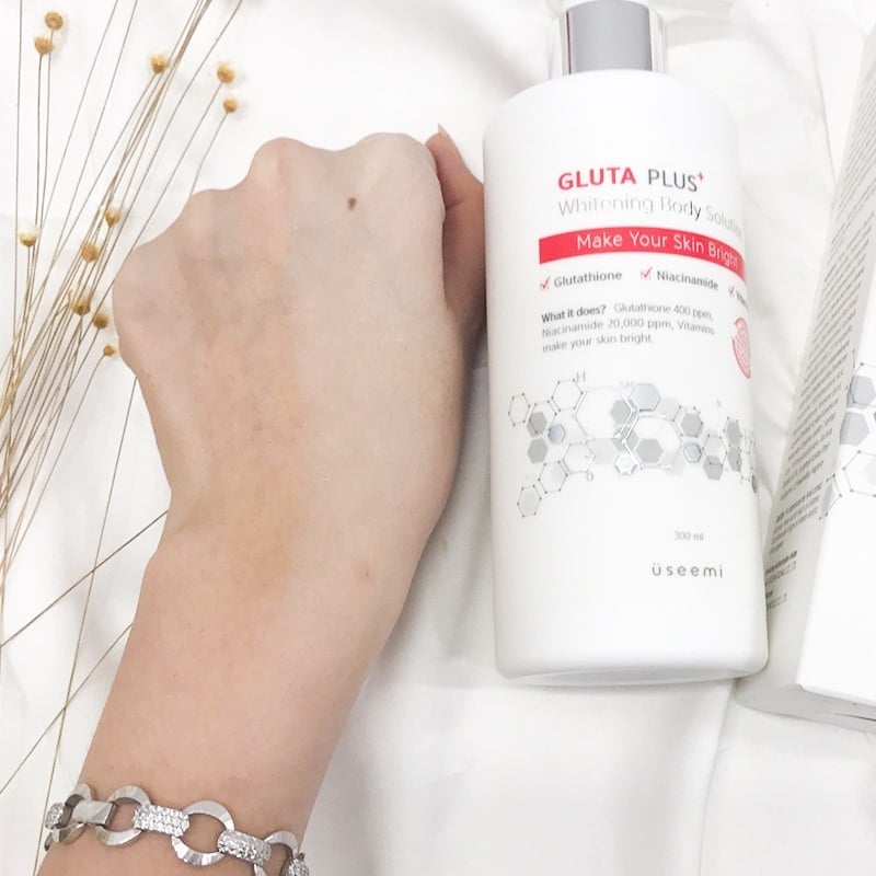Sữa Dưỡng Thể Làm Trắng Da Useemi Gluta Plus 300ml