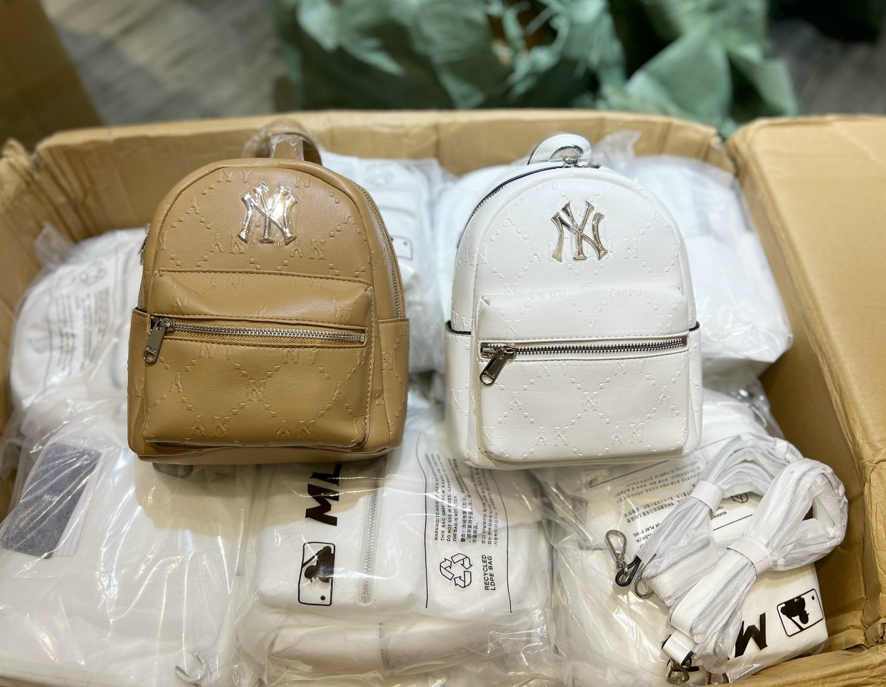 Balo nữ  size 19cm*10,5cm*24cm