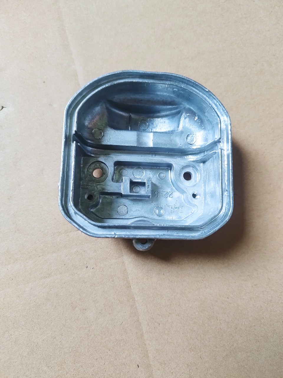 Mặt Ốp Chụp Dàn Cò ( Nắp Đậy Dàn Cò ) Máy Honda Gx35