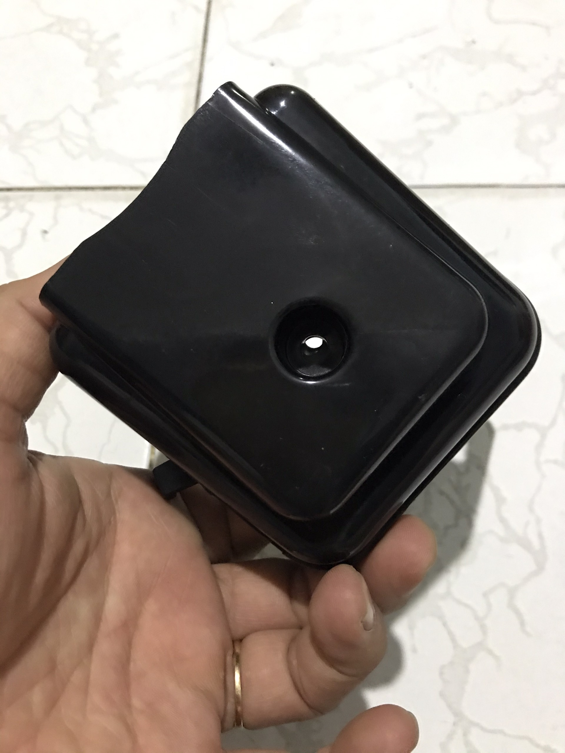 ( HỘP) LỌC GIÓ ( POE) MÁY CẮT CỎ 2 THÌ 330/430