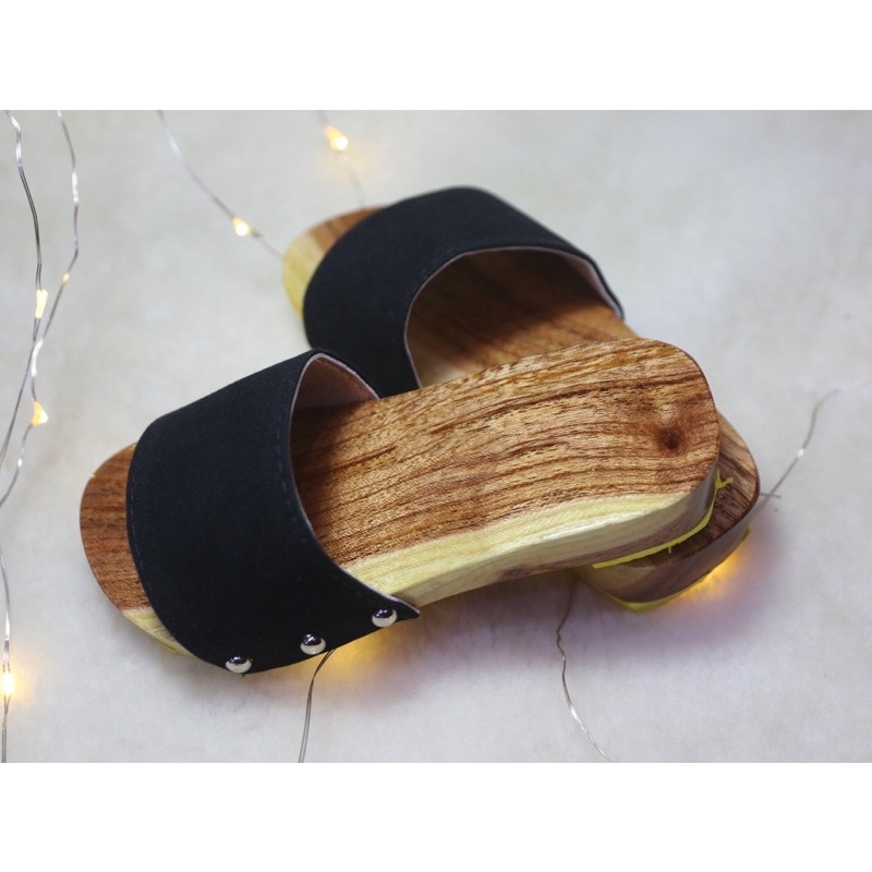 Guốc gỗ, guốc mộc cho bé mặc bà ba, áo dài cách tân