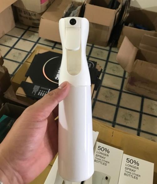 [HCM]Bình Xịt Phun Sương cắt tóc NANO Cao Cấp cho Salon