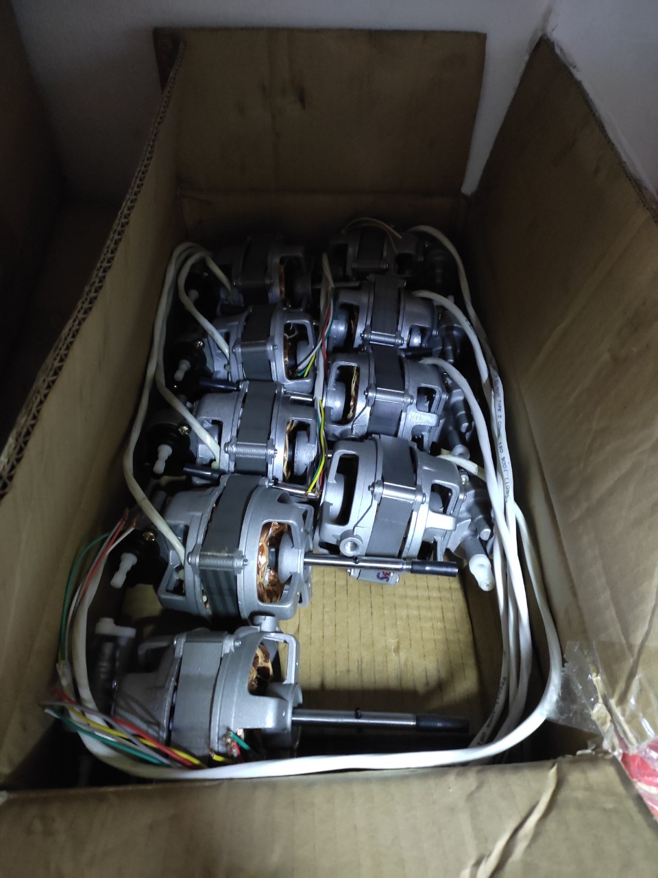 Moter B4 -45W Thay Thế Quạt Senko - Asia