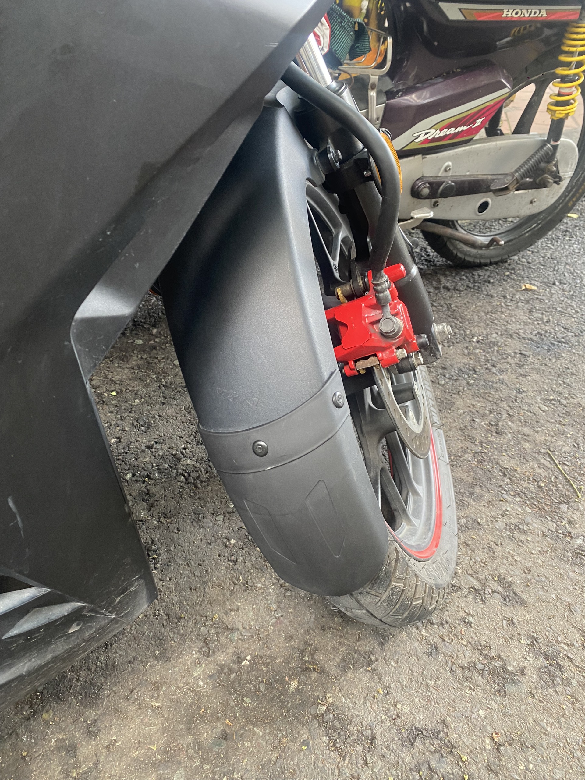 [HCM]NỐI DÈ CHẮN BÙN TRƯỚC CHO WINNER