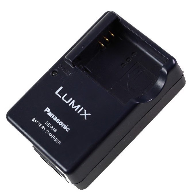 Sạc máy ảnh DE-A46  (cho pin CGA-S007) - Hàng nhập khẩu