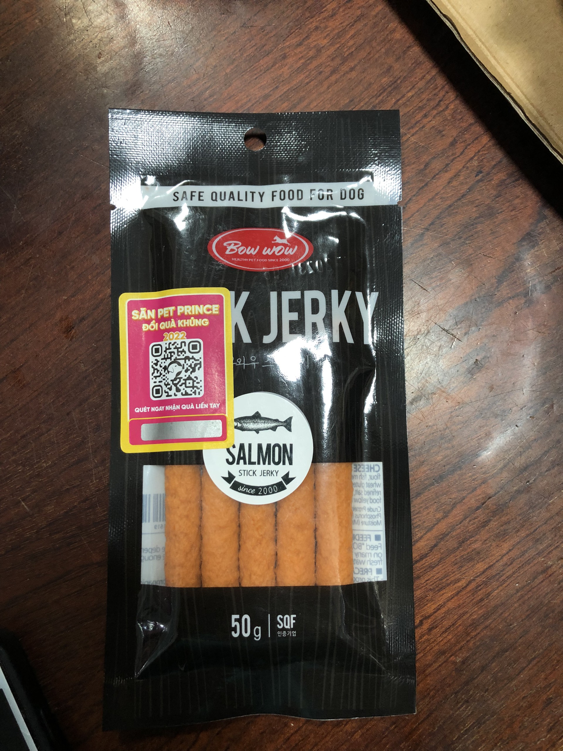 Que Jerky BowWow Thịt & Phô Mai Snack Cho Chó - QUỐC HƯNG VET