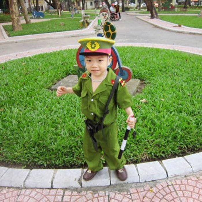 bộ quần áo hình sự trẻ em