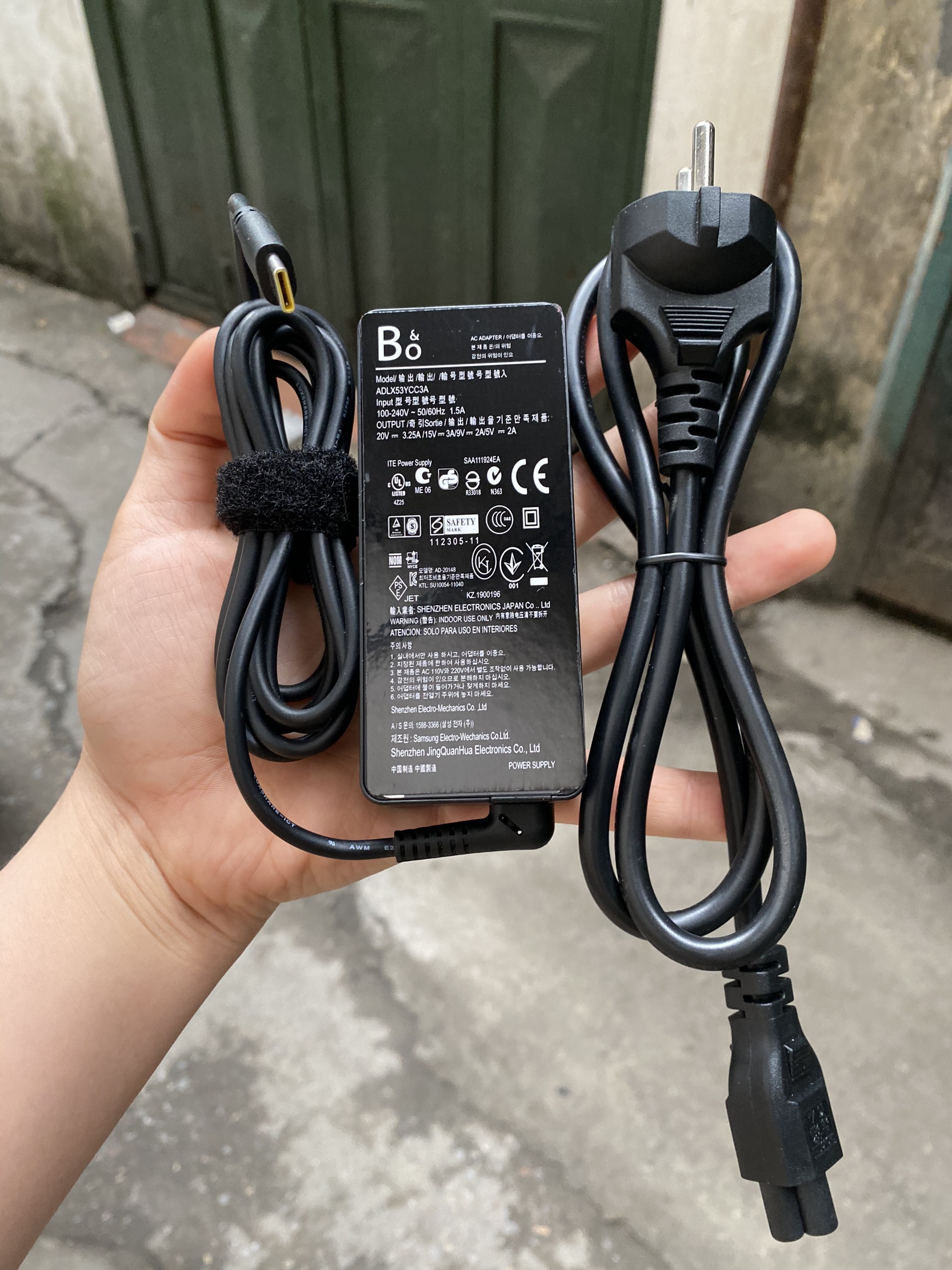 Bộ sạc Loa Bluetooth B&O Beolit 17 bảo hành 12 tháng