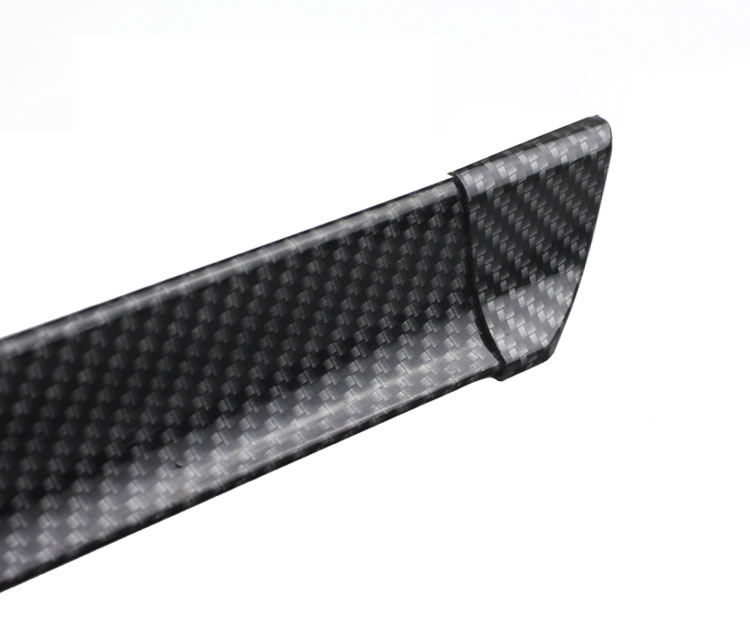 Đuôi cánh dáng thể thao 3d carbon
