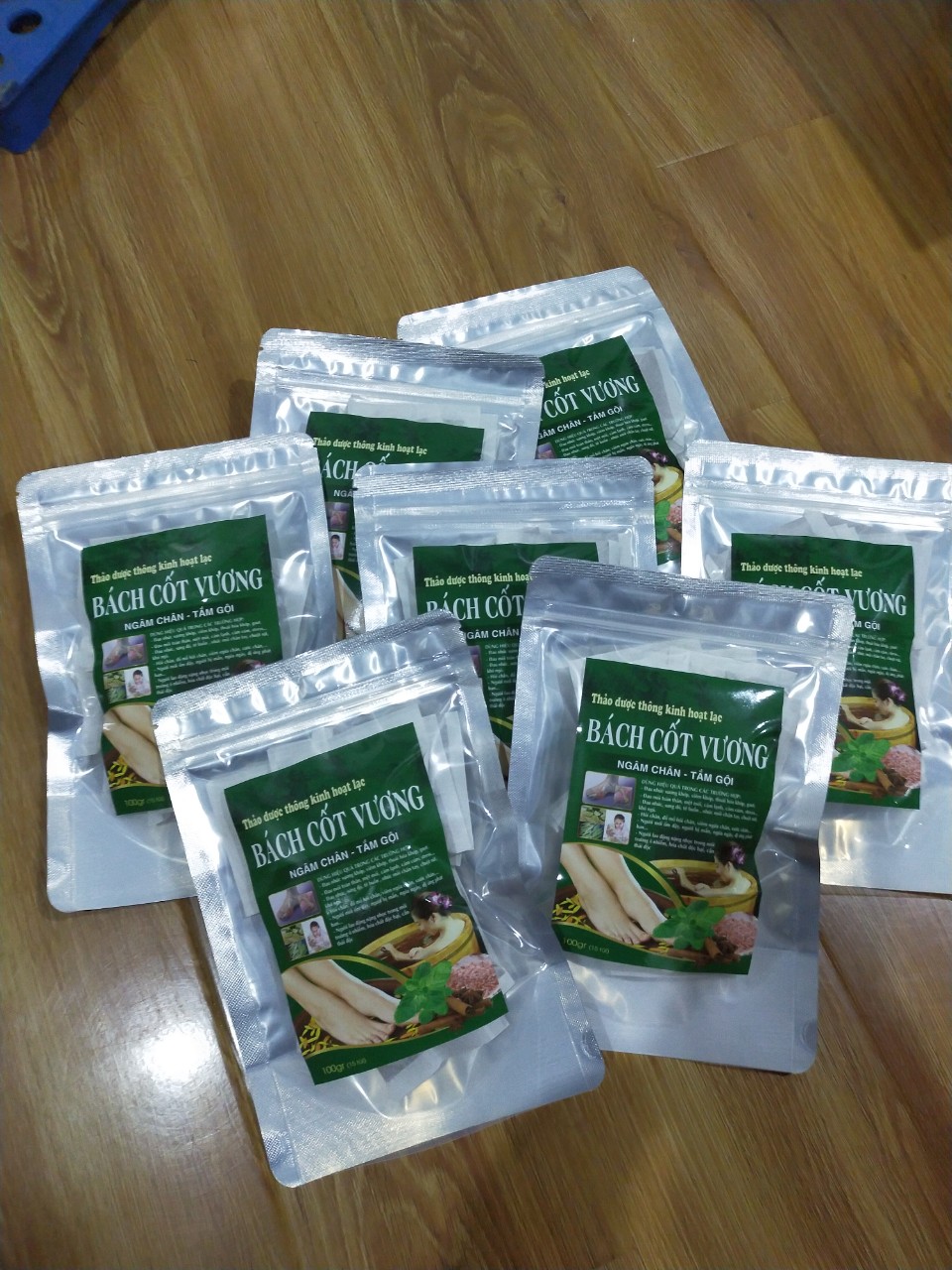 Gói thảo dược ngâm chân người dao