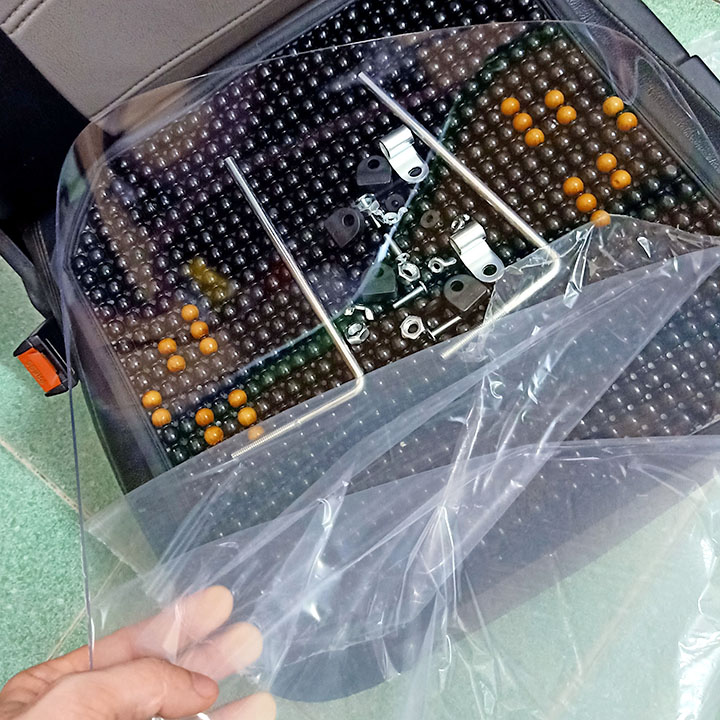 Kính chắn gió xe máy cao cấp CG04