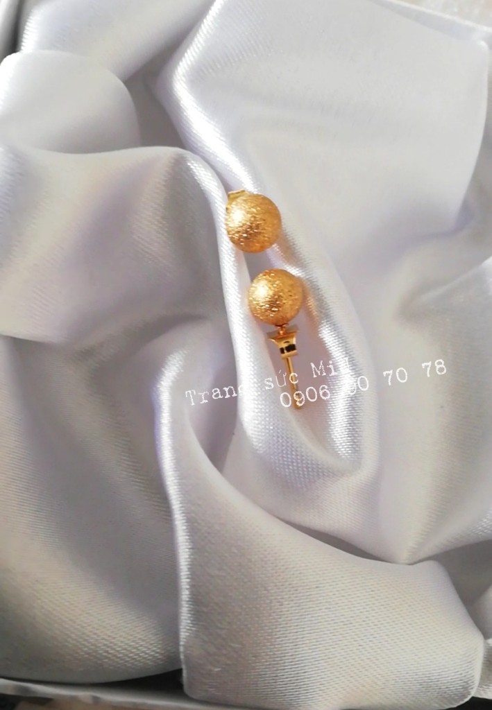 BÔNG TAI TITAN BI PHUN CÁT MẠ VÀNG