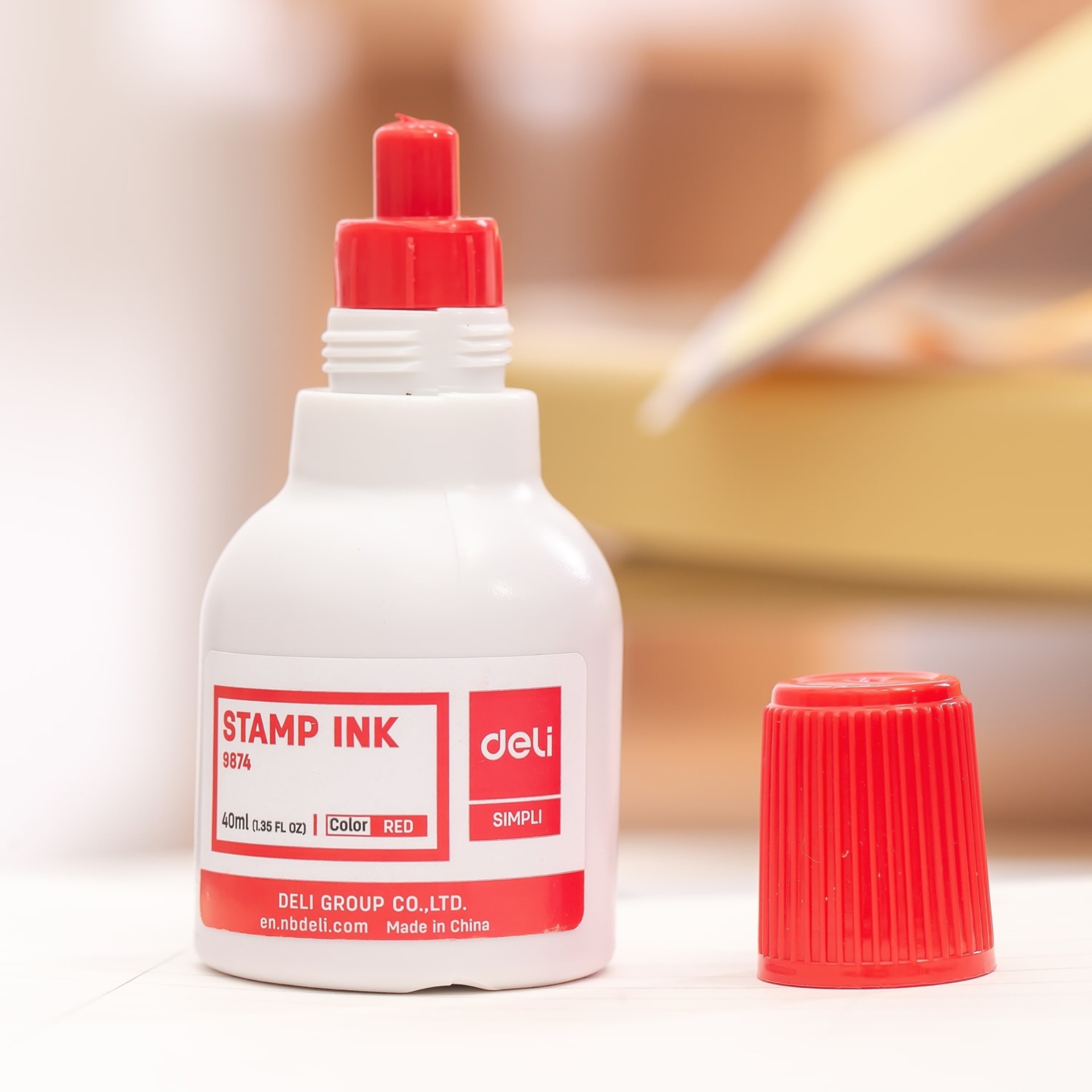 Mực dấu 40ml Deli, Đỏ - E9874