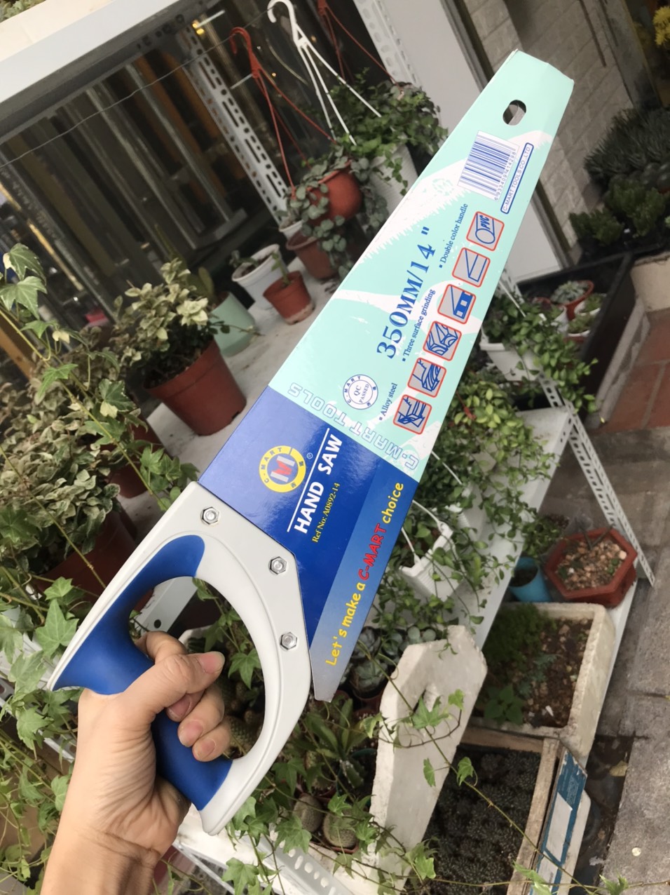 Cưa gỗ bản, cưa cây C-mart A0892 cá mập 350mm/14″