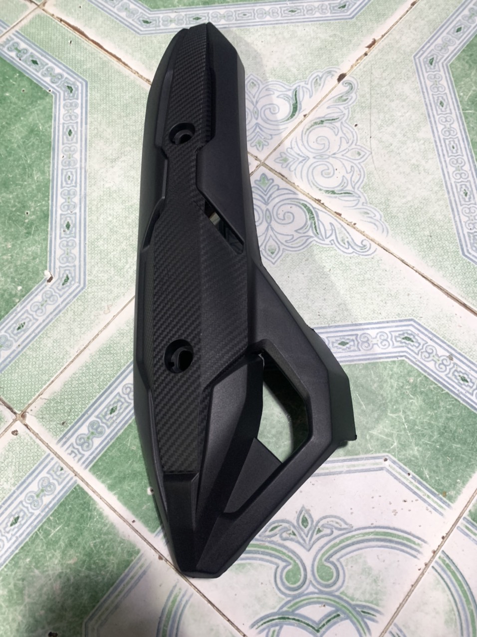 Ốp pô xe Air Blade đời 2016 đến 2019 giả zin