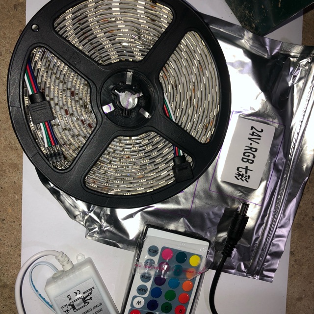Phụ kiện ô tô: bộ led dây 7 màu 24v