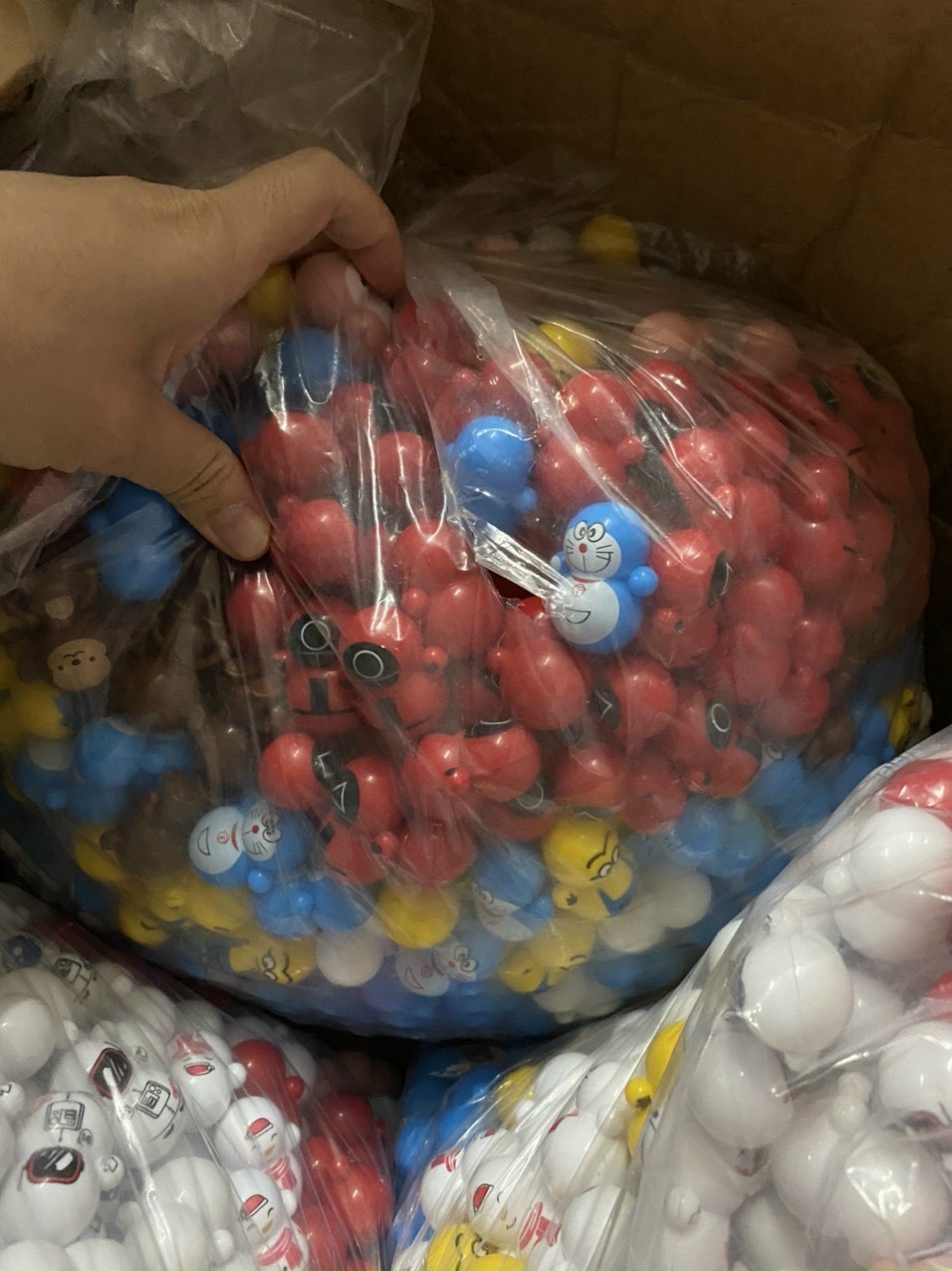 Combo 5 Con Lật Đật Mini, Lật Đật Squid Game, Lật Đật Doraemon Cho Bé Siêu Dễ Thương