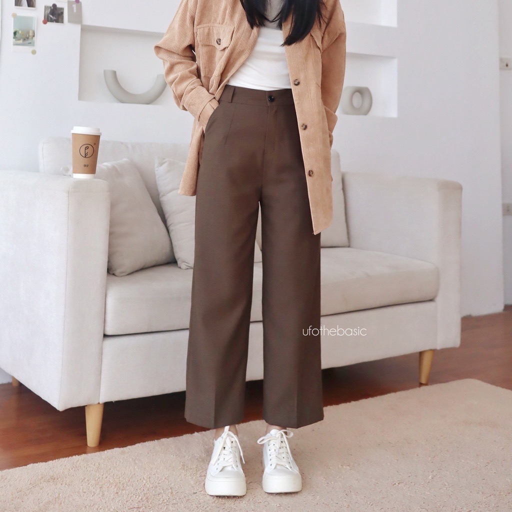 [Nhập LAZLOOK99 GIẢM 100K/500K] Quần ống rộng dáng suông lửng các màu – Basic Trousers – ufo.thebasic