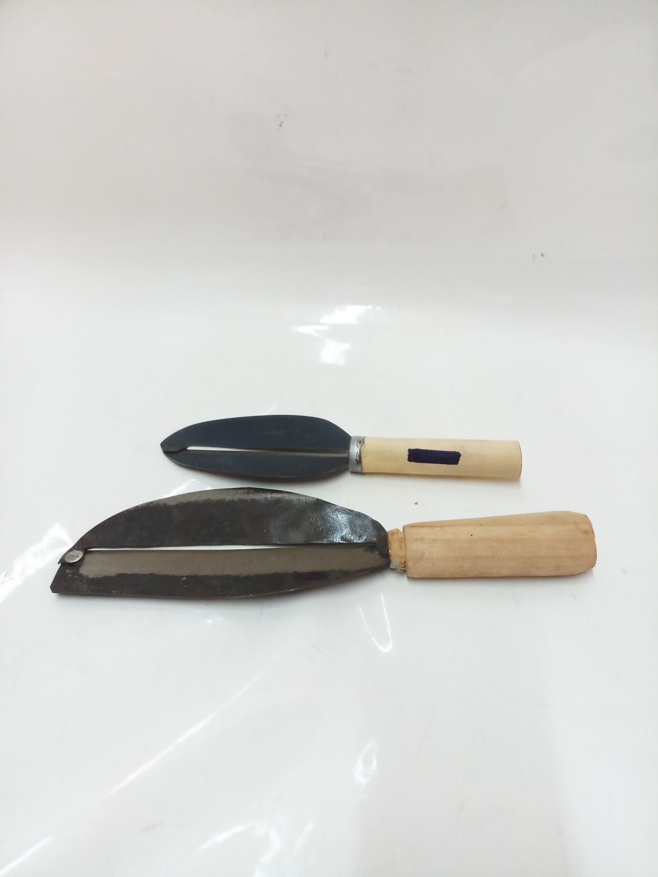 COMBO 1 DAO BÀO HAI LƯỠI LỚN+1 DAO BÀO NHỎ.