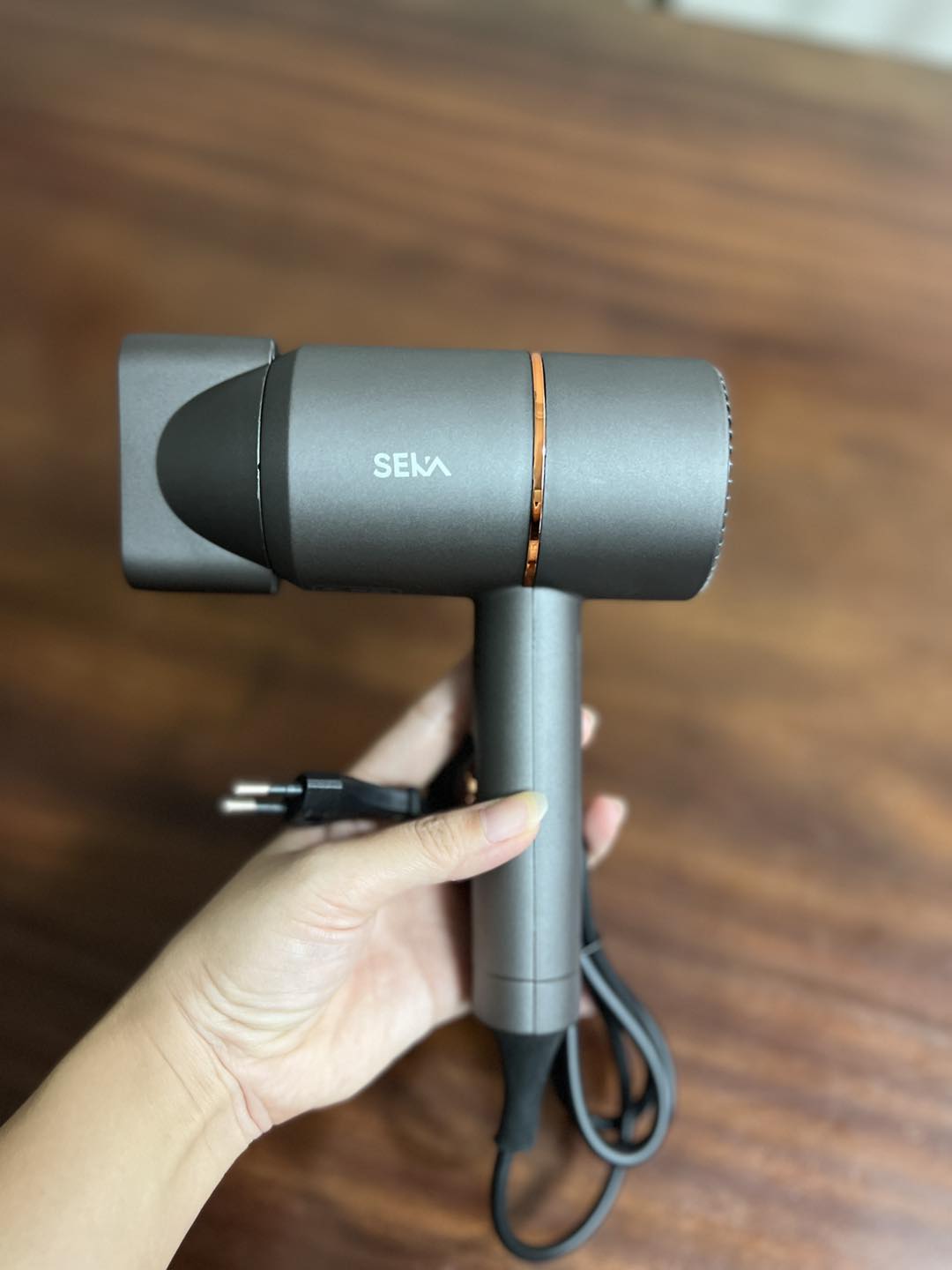 Máy sấy tóc, tạo kiểu tóc chính hãng SEKA