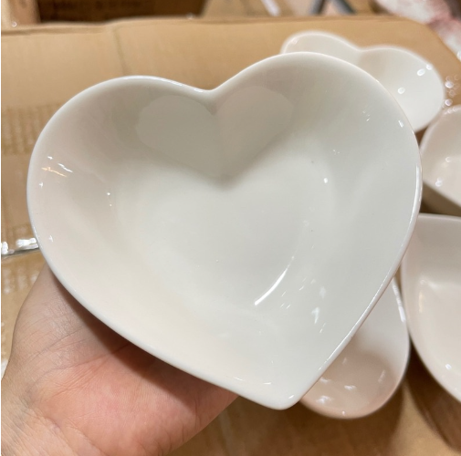 Chén Hình Trái Tim Melamine Cao Cấp