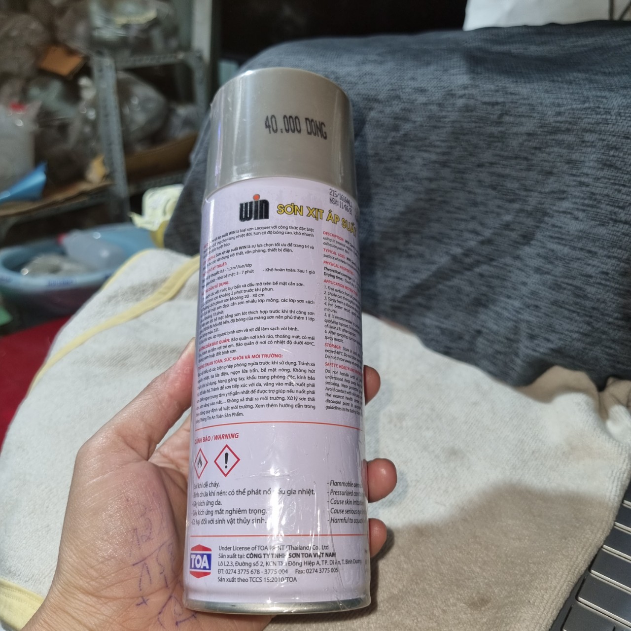 Sơn xịt màu xám tro A220 WIN ( 400 ml )