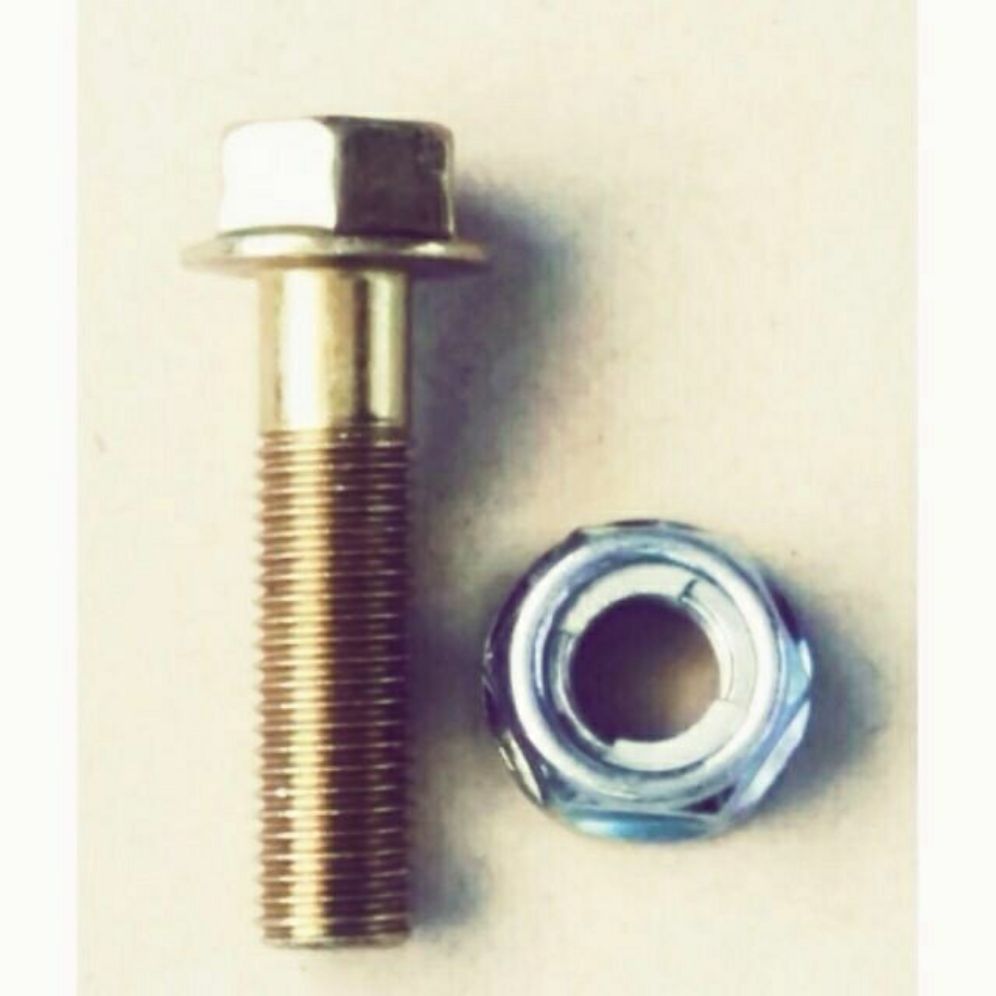2 bộ ốc 10li 4 phân lắp phuộc