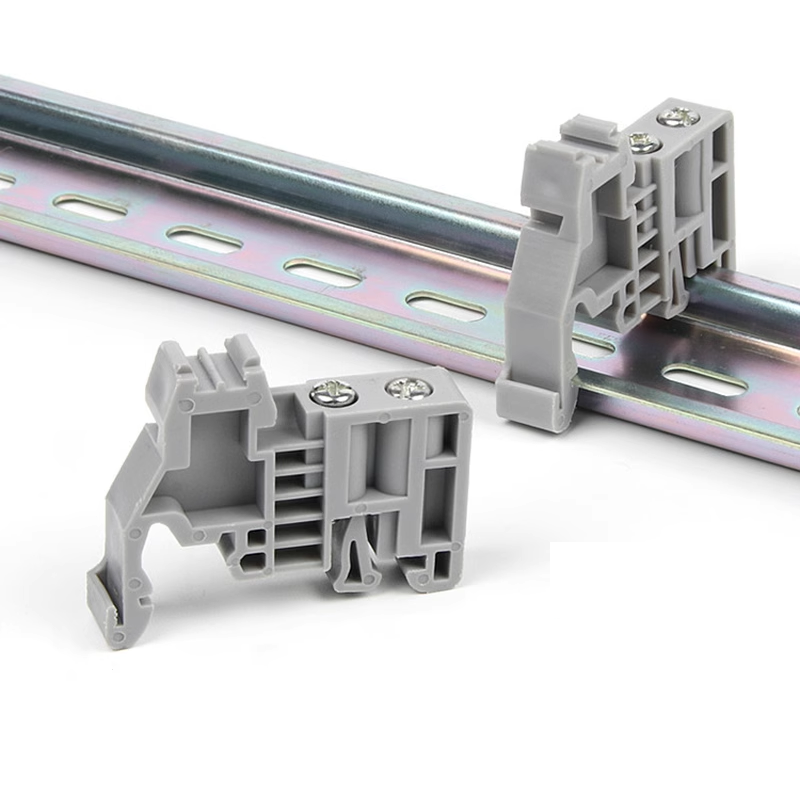 Khoá cầu đấu uk,miếng chặn hai đầu domino,chặn cầu đấu uk,chặn thanh ray dinrail,chặn cuối hàng kẹp có vít,chặn át nhựa,chặn domino,chặn nhựa,miếng chặn kết thúc domino,cầu đấu uk,miếng chặn cầu đấu bằng nhựa,vít kẹp