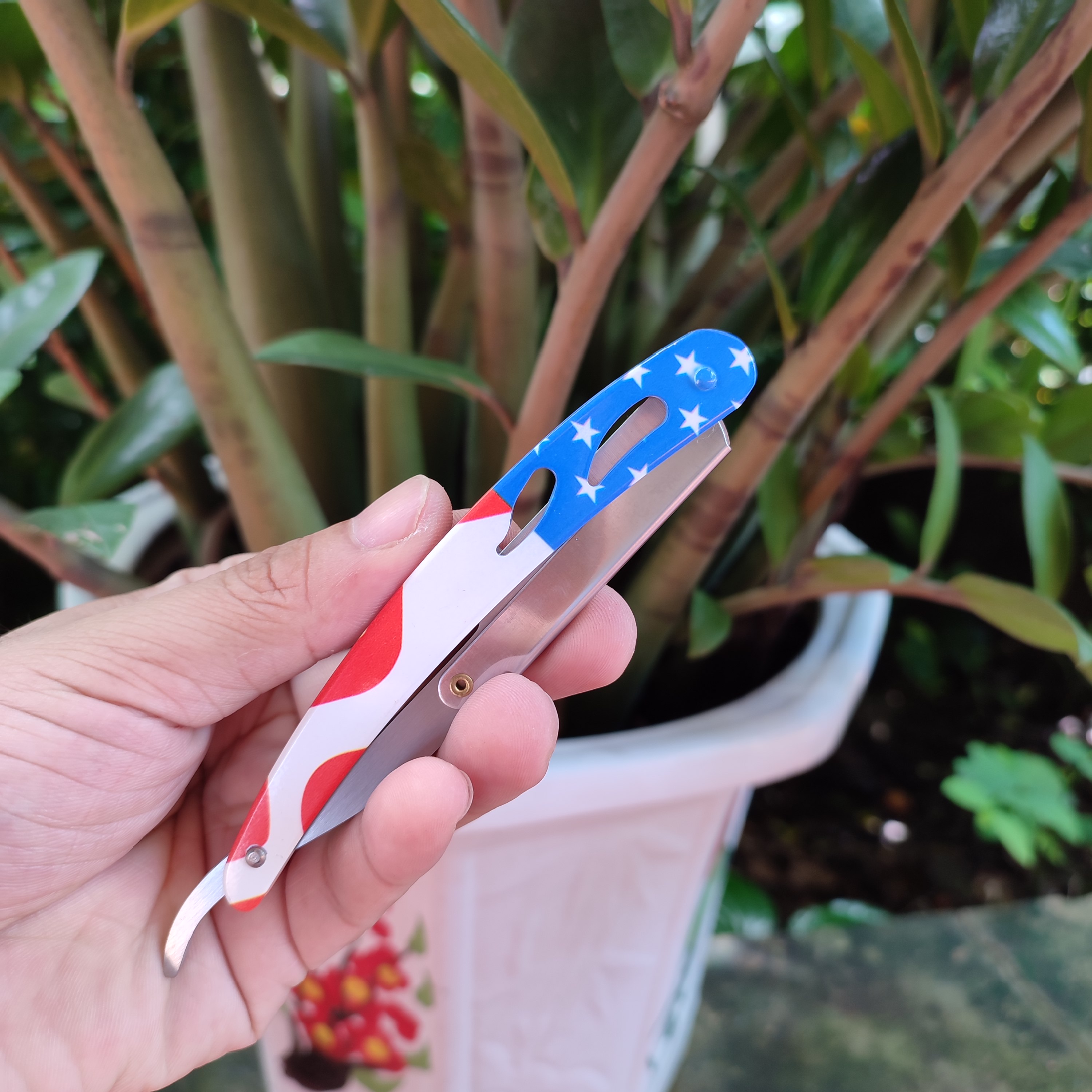 Dao cạo râu Phong cách Barber