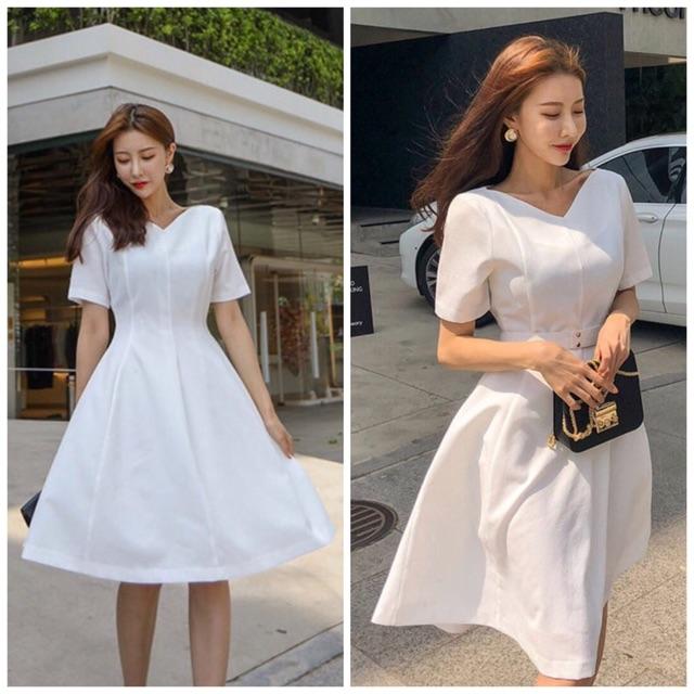 Đầm cổ V kèm belt 2 màu