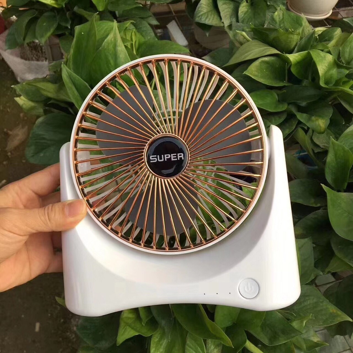 Quạt Tích Điện Mini