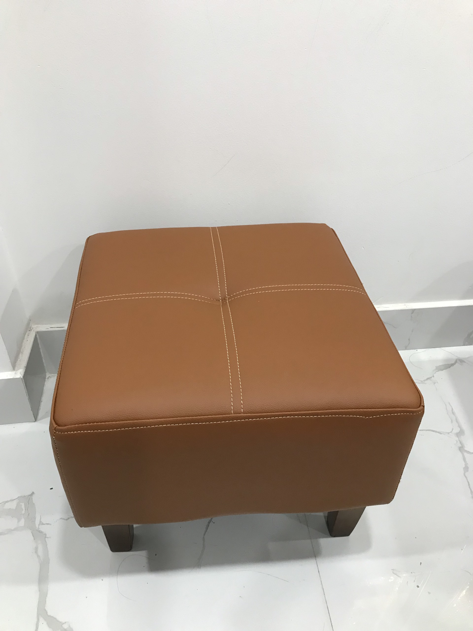 Ghế đôn sofa . Ghế  nhỏ cùng màu sofa.