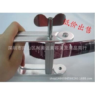 DỤNG CỤ NẶN LẤY TUÝP MÀU NHUỘM TÓC
