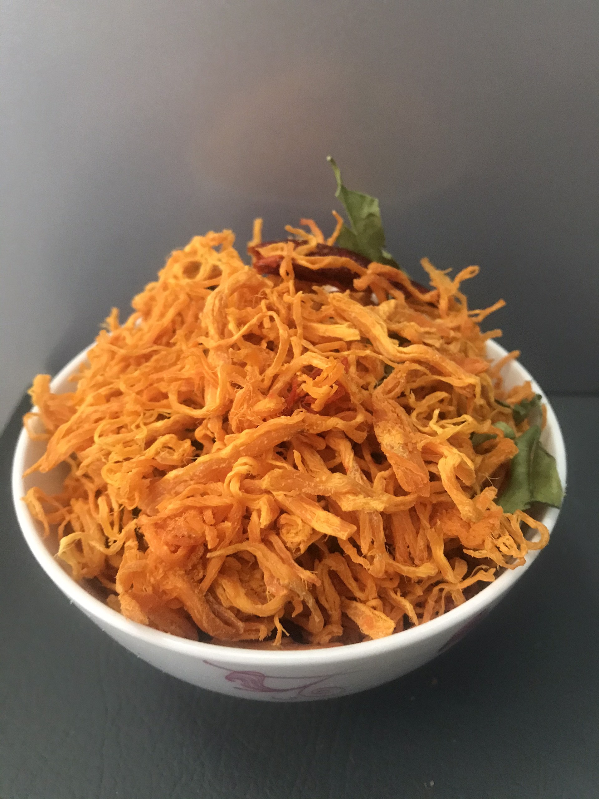 [Giá sỉ] Khô gà lá chanh hảo hạng - EnterFood