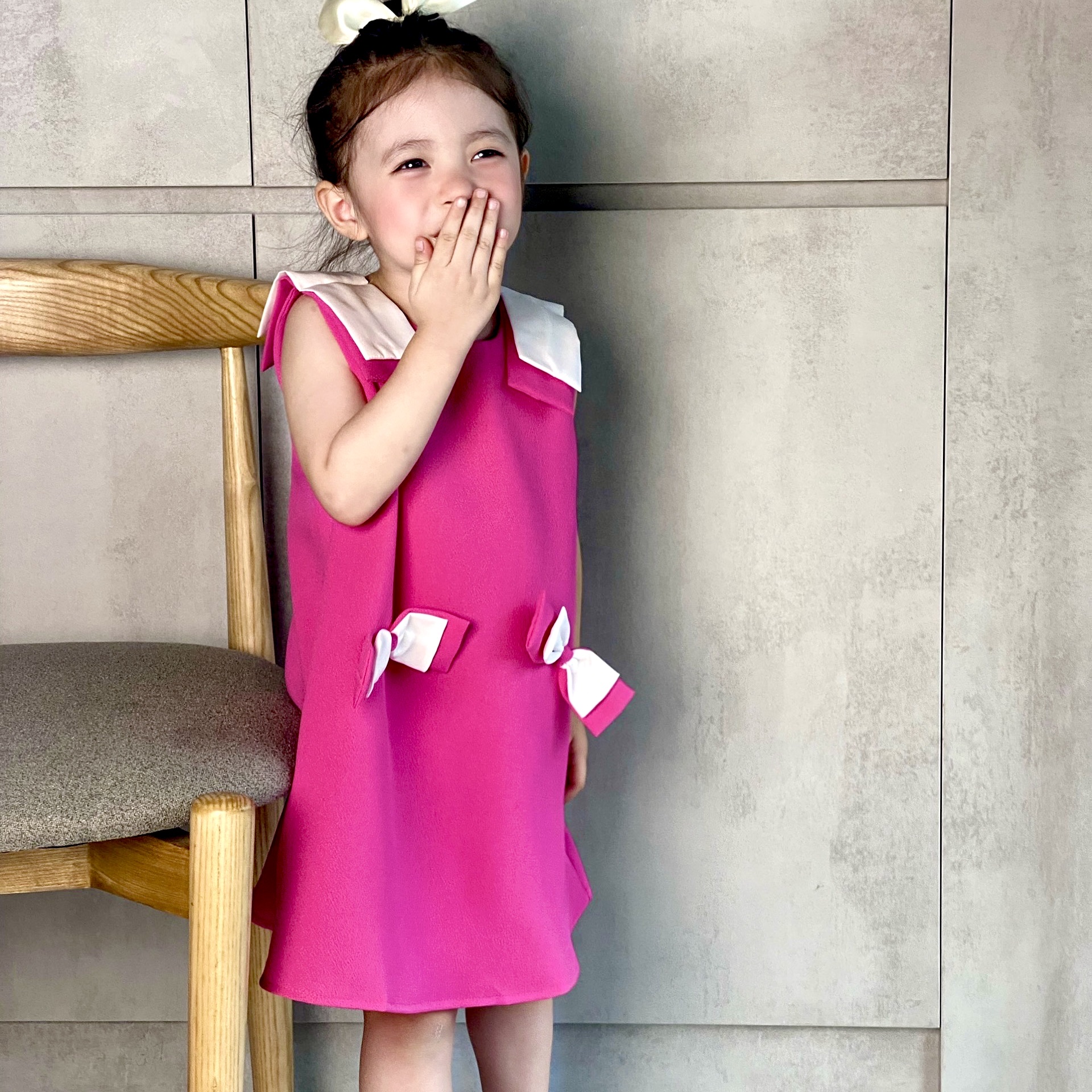 Đầm cổ tròn phối ren dáng xoè dễ thương