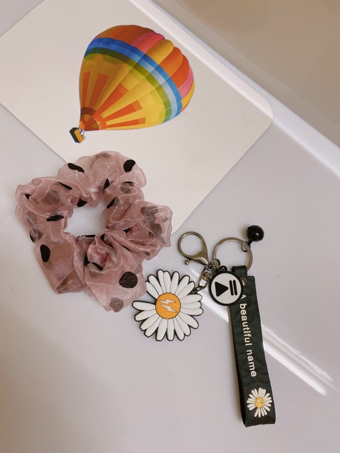 Cột Tóc Scrunchies - Voan Chấm Bi