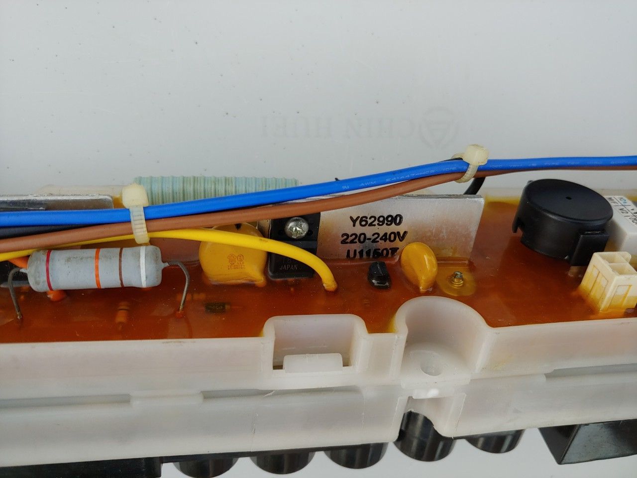 Bo máy giặt Sanyo U1150T ( Hãng tháo máy )