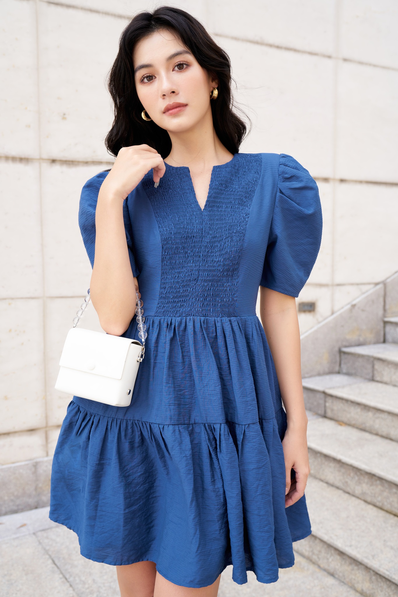OLV - Đầm Notched Hem Dress in Navy