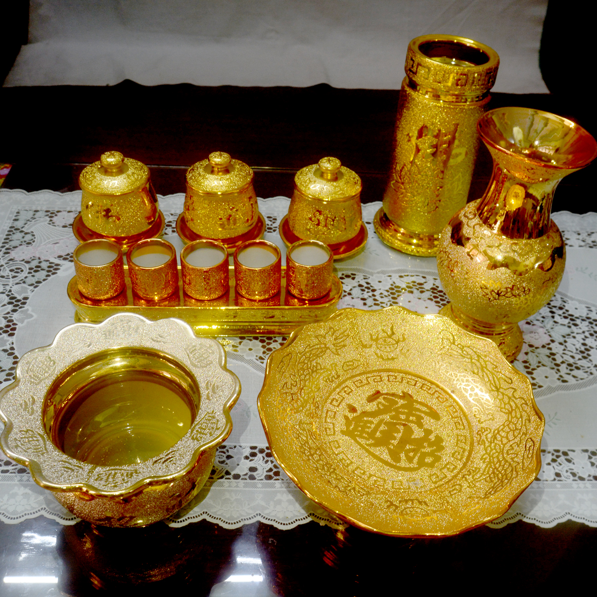 Combo Nhiều món đồ thờ cúng kim sa vàng-Nhiều cỡ bàn thờ