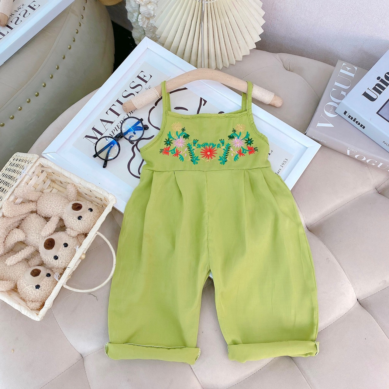 Bộ Jum 2 dây bé gái thêu hoa xinh sắn 10-22kg