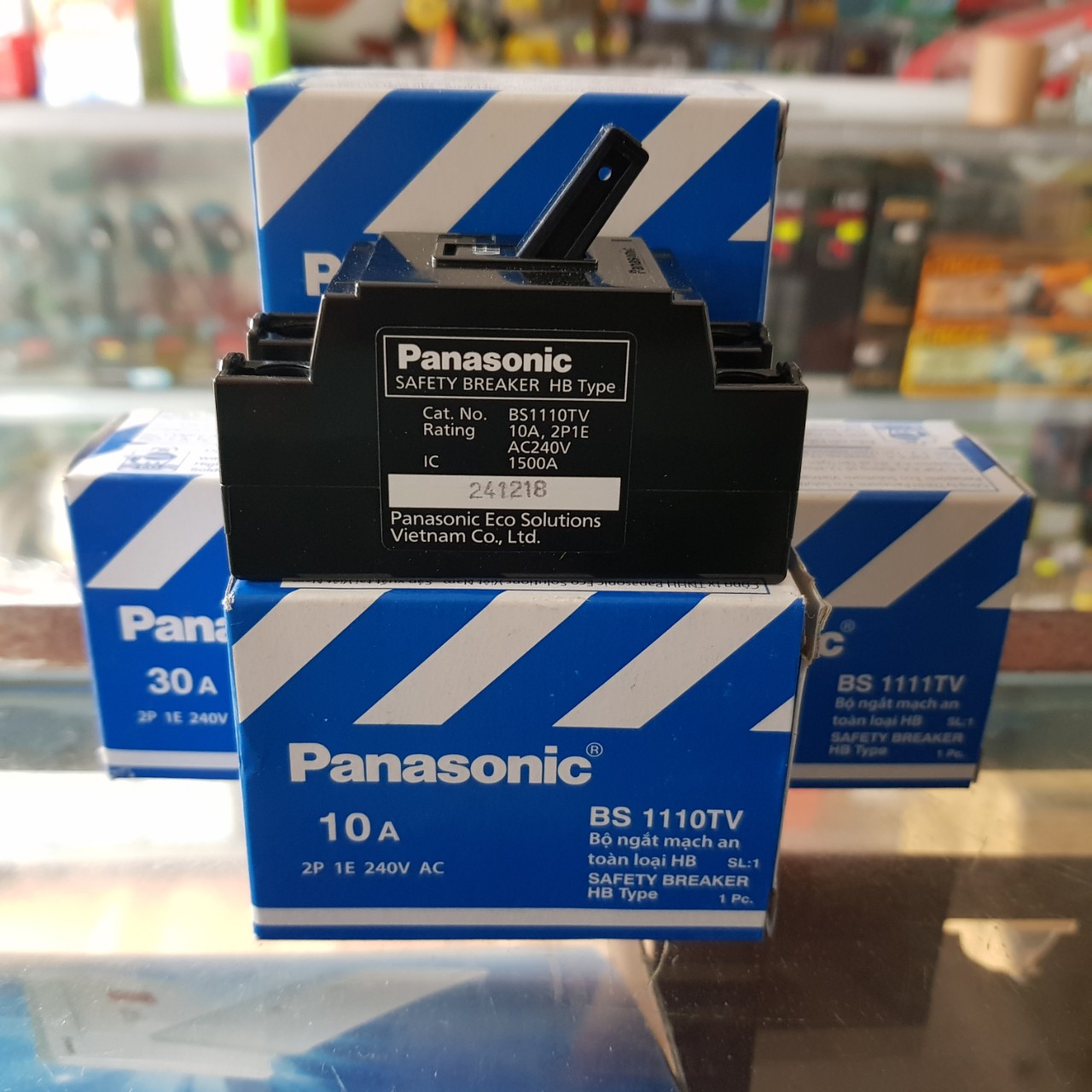 [ PANASONIC ] CB CÓC 10A, 15A, 20A, 30A, 40A ( CB đen ..)