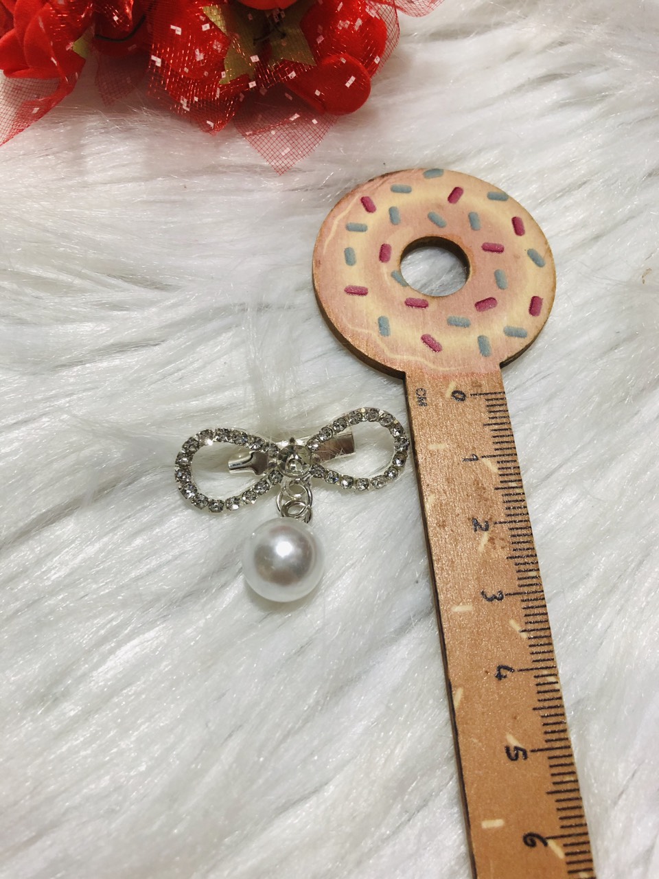 [HCM]Cài áo nơ  đính đá . KT 3 x 3cm