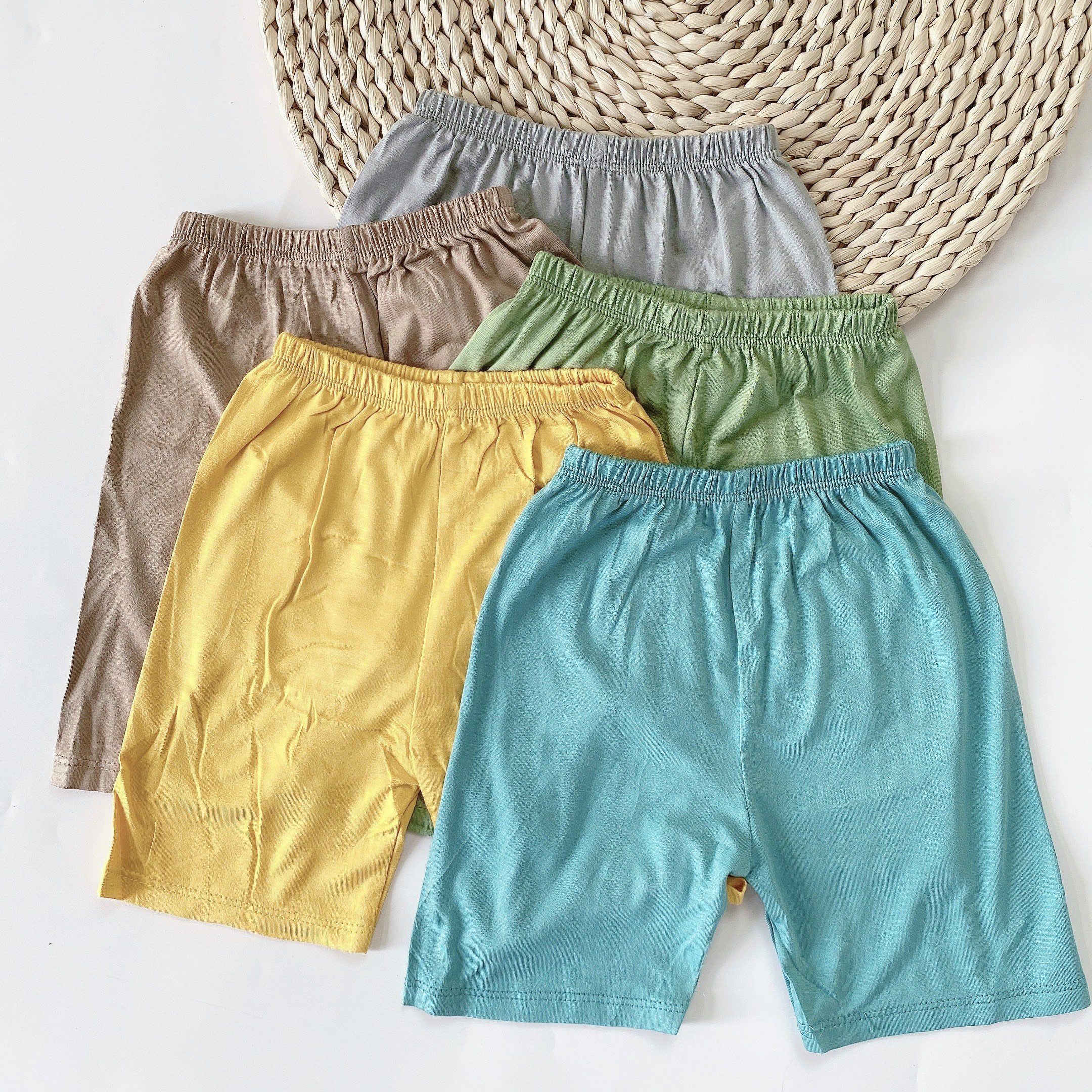 Set 5 Quần đùi trẻ em kiểu dáng basic cho bé từ 8-18kg
