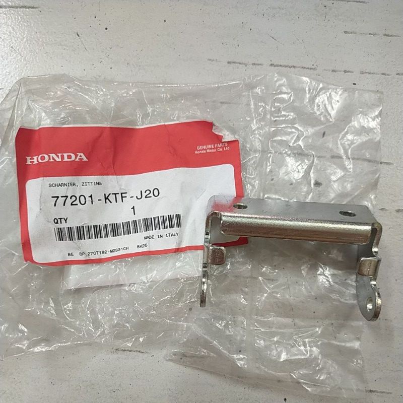 Bát yên trước honda Sh ý 2010