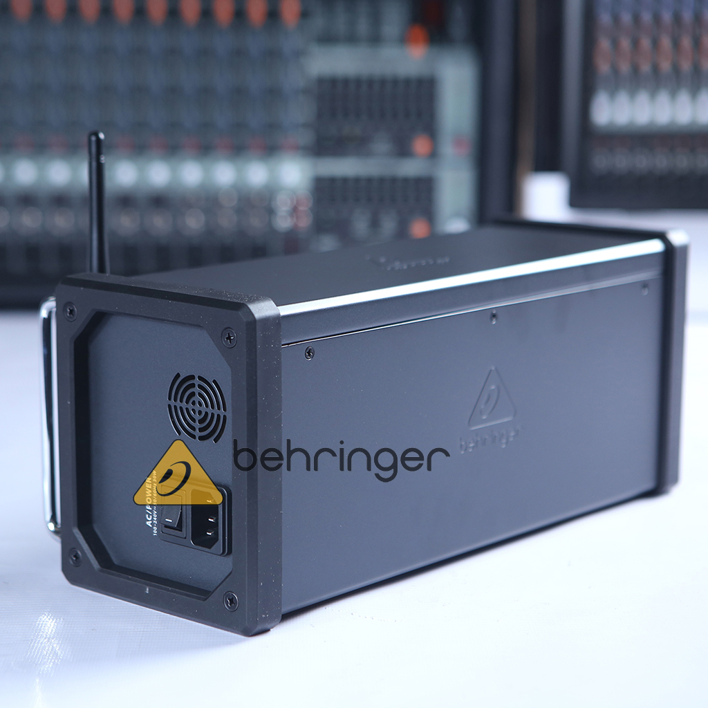 Mixer kĩ thuật số 16 cổng Behringer X AIR XR16